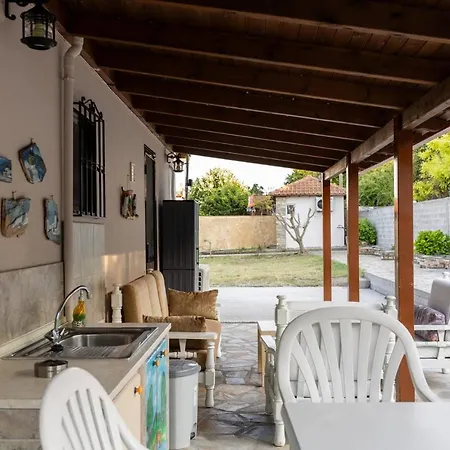 펜션 Garden Haven - Cozy Seaside Getaway *