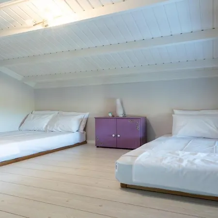 Garden Haven - Cozy Seaside Getaway 펜션 *